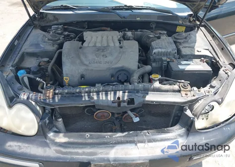 2004 Hyundai Sonata Gls/Lx from USA, damaged, VIN KMHWF35H64A002954